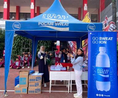 Dari Pre-Order ke Stand, Sie 6 OSIS Moklet Jalankan OSIS Corner dan OSIS Mart 